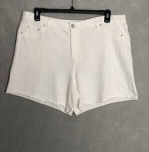 NZT Nic+Zoe Denim Look Shorts White High-Rise Women's Large NEW